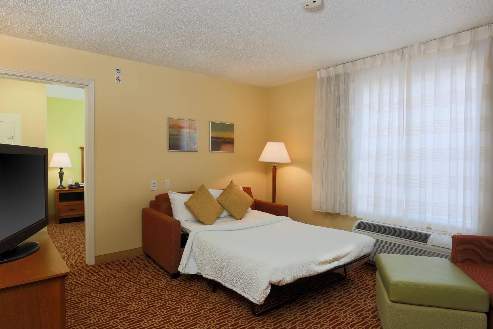 Towneplace Suites Лаббок Экстерьер фото